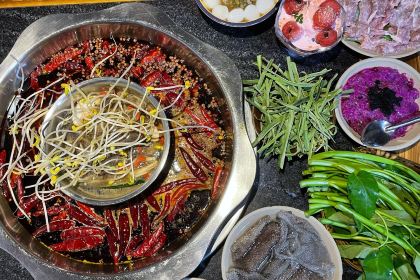 田棒棒火锅(解放碑店)