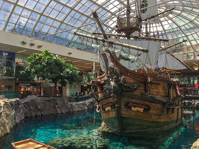 West Edmonton Mall, Edmonton