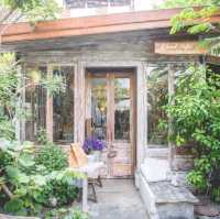 Wood Cafe