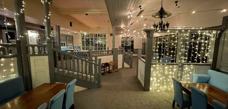 Riverside Cafe Bar