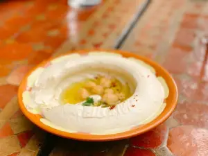 Bayti Restaurant