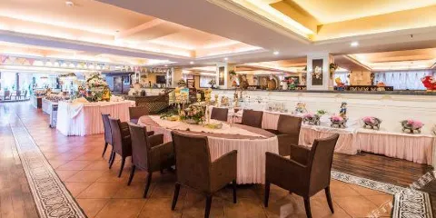 洪雅七裏坪童話世界主題温泉酒店·黑樹樁餐廳