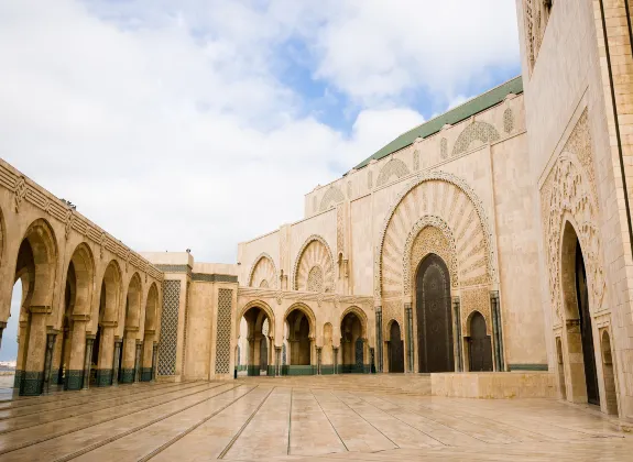 فنادق قريبة من مسجد البطحاء، المعاريف.