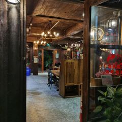花家地艺术餐厅(古城景区店) User Photo