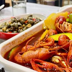 Zhou's Five - Viktoria Center張用戶圖片