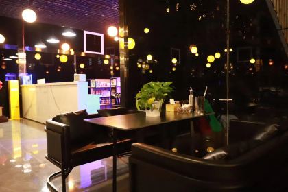 阿拉善左旗腾格里沙漠北栈营地·餐厅