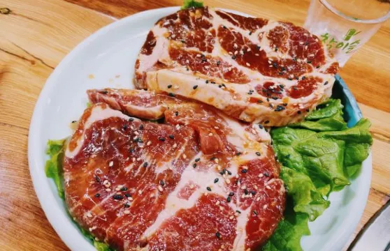 五花貞品朝鮮族炭火烤肉屋