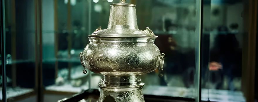 Weiqiang Qiang Silver Jewelry Museum