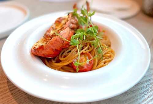 Le Monde Restaurant