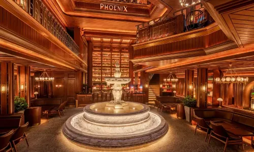 Phoenix Gastrobar by Holywings