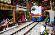 越南河内火车道咖啡街