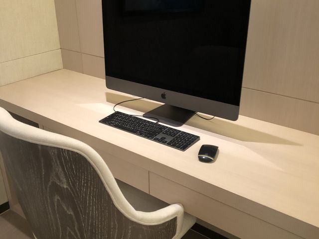 台北希爾頓酒店 | 行政酒廊會使用imac pro的酒店