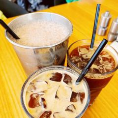 Pavement Cafe User Photo