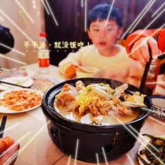 YAN HE CAN TING 여행 사진
