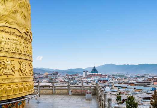 Transportation from Lijiang, Yunnan, China to Shangri-La, Tiger Leaping Gorge, and Dukezong Ancient Town (tickets not included)