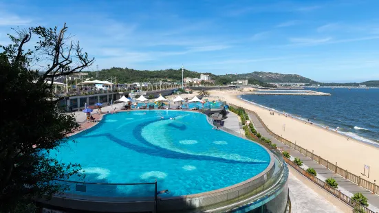 Lianhua Mountain Infinity Pool