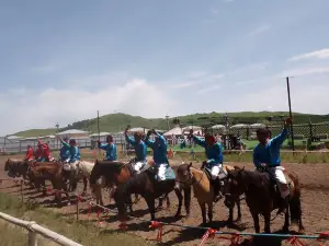 Yuanbao Mountain Racecourse