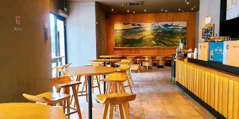 星巴克(睢寧曼哈頓商業廣場店)