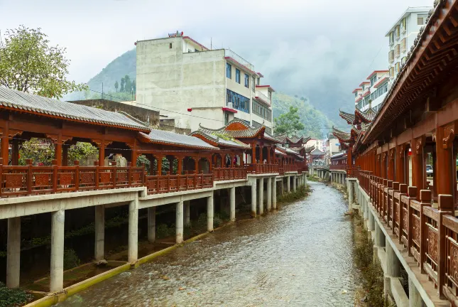 Vé máy bay đi Ngọc Lâm