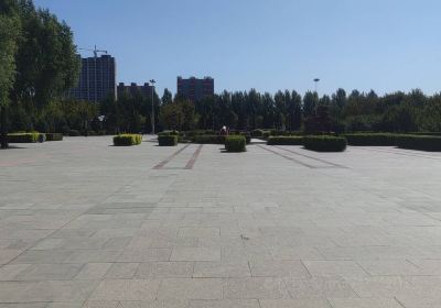 Chuansheng Square