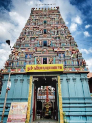 瓦拉達拉賈神廟