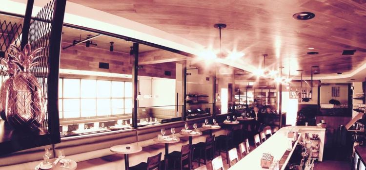 Division West Bistro and Bar
