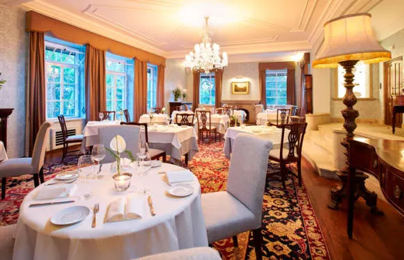 The Dining Room restaurant at Quinta da Casa Branca