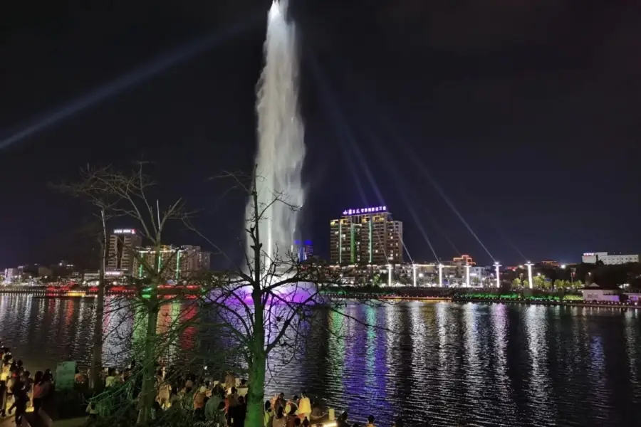 First High-Altitude Fountain in Asia