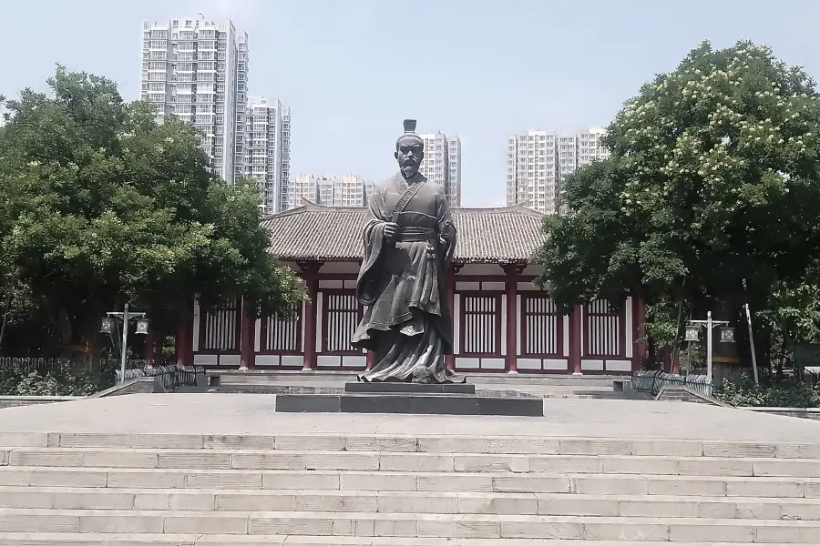 Tomb of Ancestors of Zhao Tuo, King of Nanyue of Western Han Dynasty