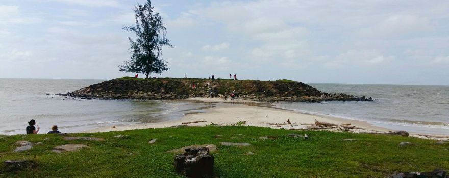 Pantai Tanjung Batu Bintulu