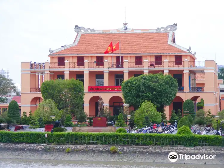 Hotels near General Consulate of China in HCMC
