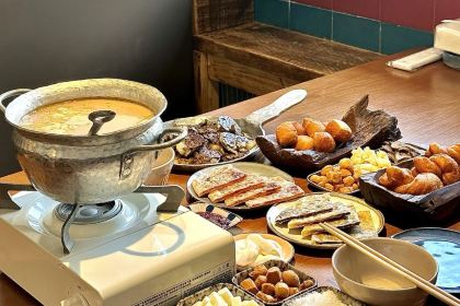 苏德乐众星河营地