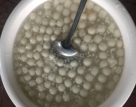 玉楼春·临河景观土菜馆