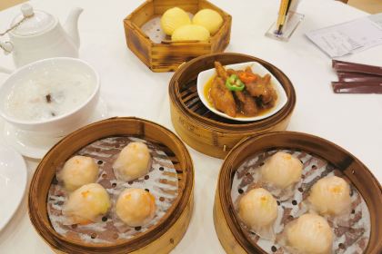 YI SAHN BUINESS HOTEL ·Restaurant