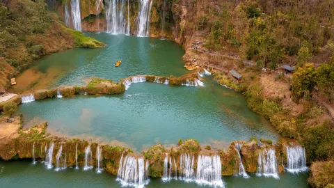 九龍瀑布群 attraction in 羅平