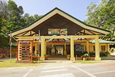 Riserva naturale Vallée de Mai