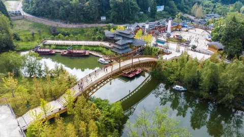 Dragon Boat Water Scenic Area attraction in Личуань