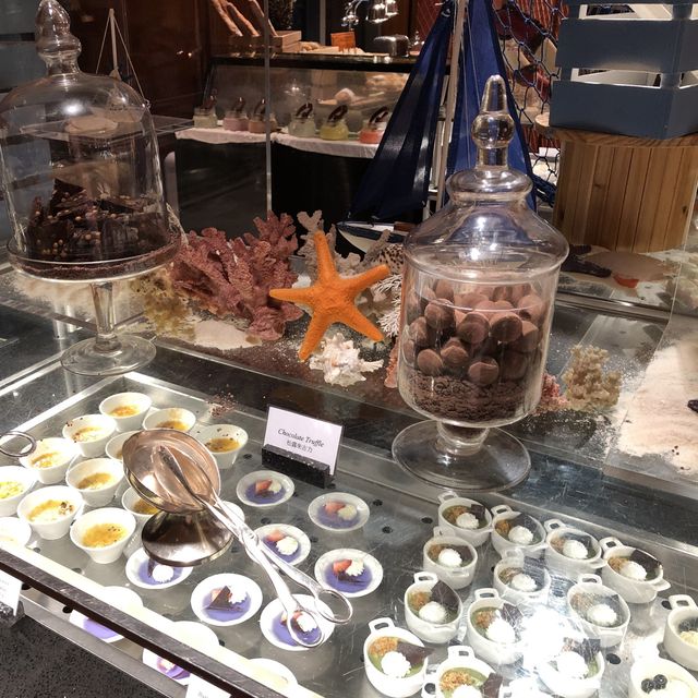 唔太特別既文華東方酒店快船廊自助晚餐