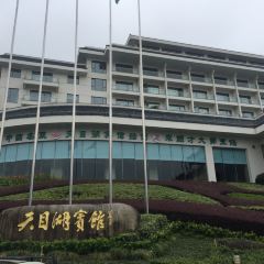 Tianmuhubinguanzhong Restaurant User Photo