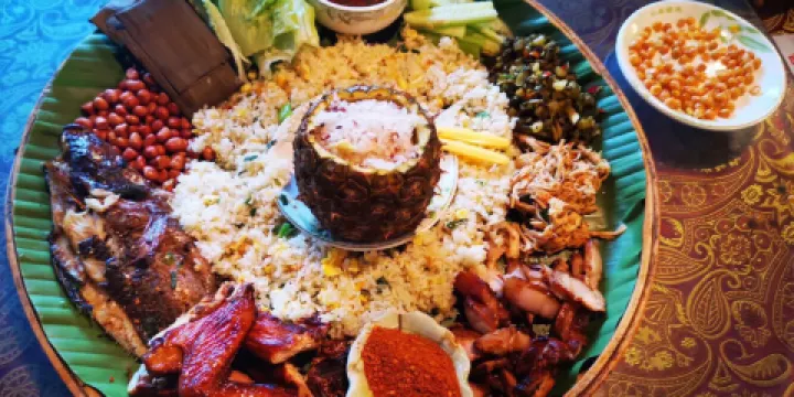 簡樸寨·雲南菜·手抓飯傣味餐廳