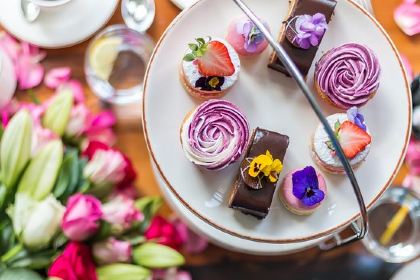 Scoff & Banter Canary Wharf