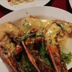 Zhong Hua Lou Seafood Restaurant User Photo