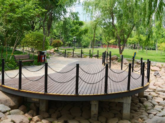 Huaibei Park (North Gate)