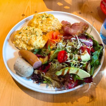 【大埔美食】大埔餐廳全攻略:必去大埔 cafe、湖邊餐廳、人氣燒賣、懷舊點心!