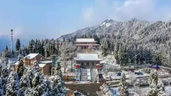 Red Maple Ridge, Western Sichuan