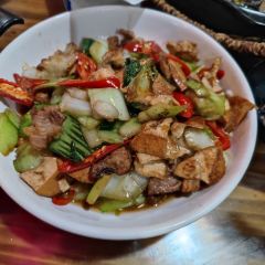 巴陵亿口香龙虾(江西共青城店) User Photo