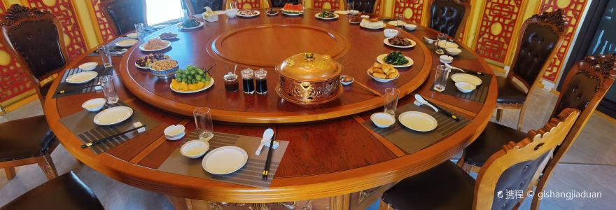 巴丹吉林沙漠庙海子营地·沙海人家