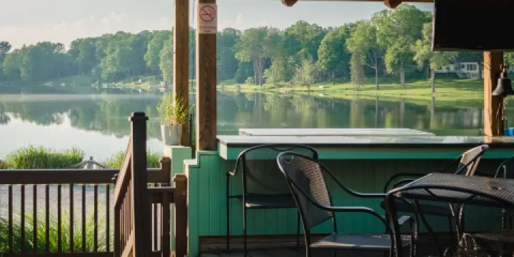 The Lake House Kitchen + Bar