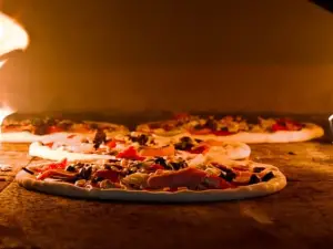 Trattoria Pizzeria Luzzi dal 1945