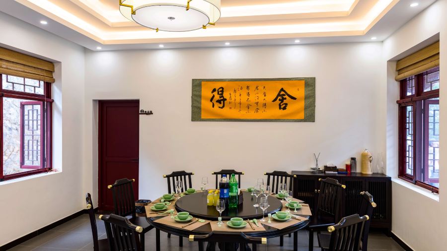 龙泉卿山不负客栈·餐厅